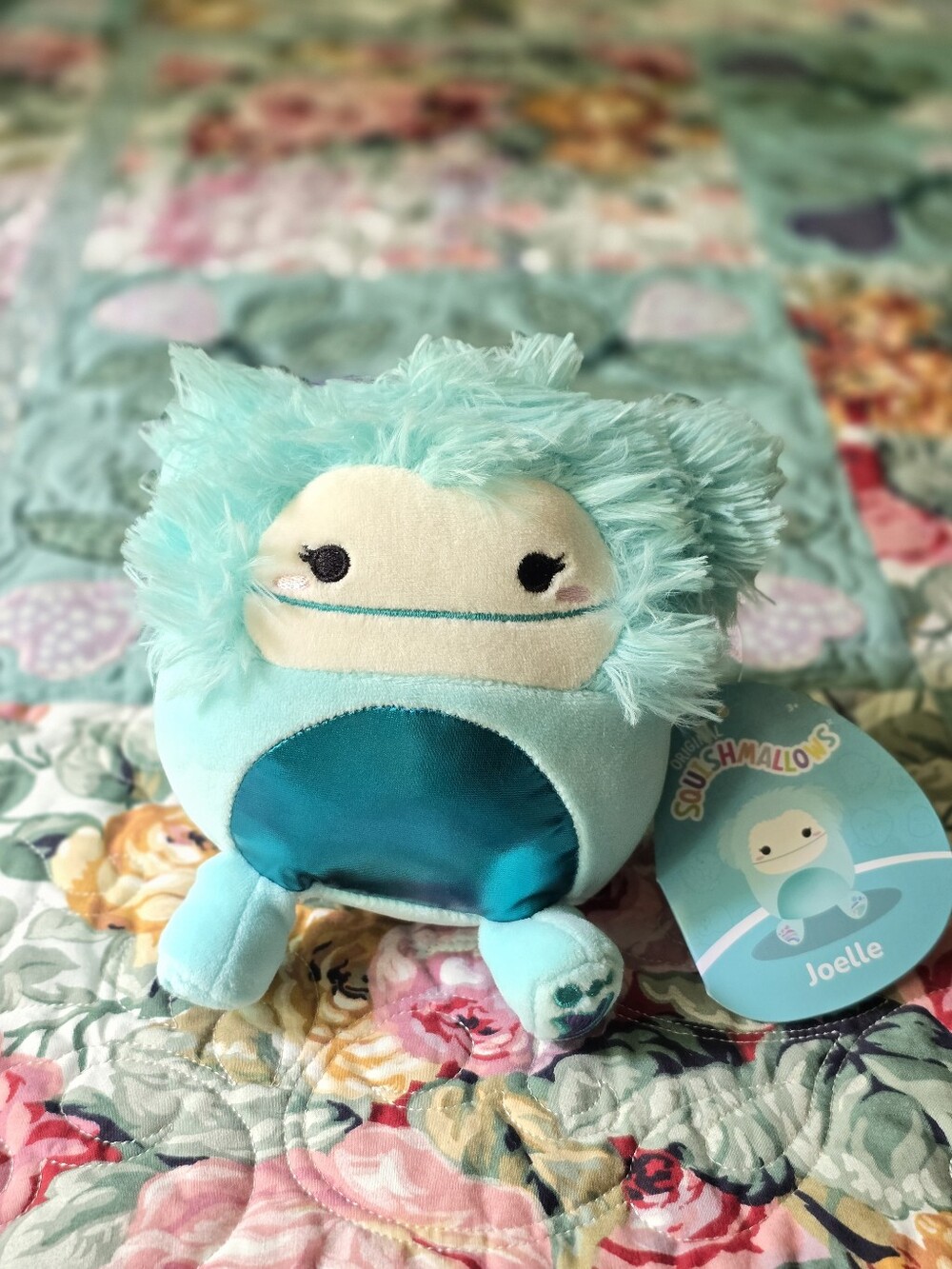 *NWT* SQUISHMALLOWS JOELLE 5" Mini